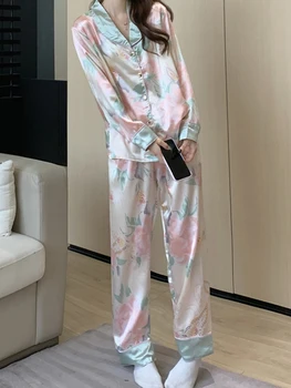Французская минималистичная пижама, Атласная поверхность, комплект из двух предметов, топы с длинными рукавами и милым цветком, брюки с эластичной резинкой на талии, винтажный пижамный костюм
